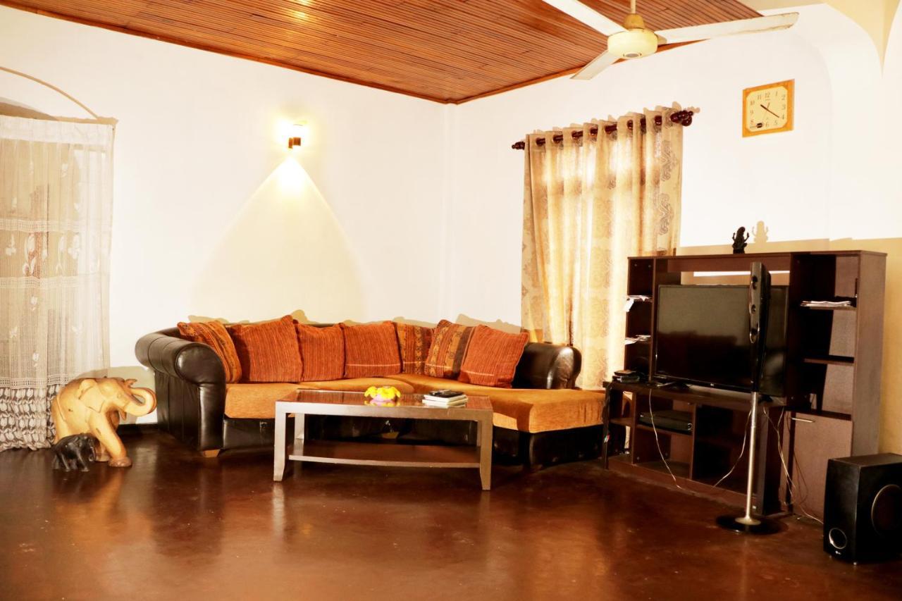 Ariyadasa Guest House Galle Ngoại thất bức ảnh